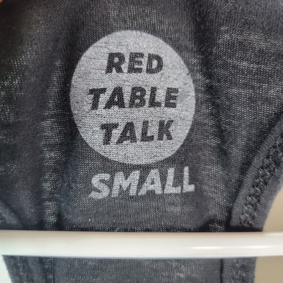 Red Table Talk Tank Top Small Racerback Comfy Workout Casual Black Red - Picture 6 of 6